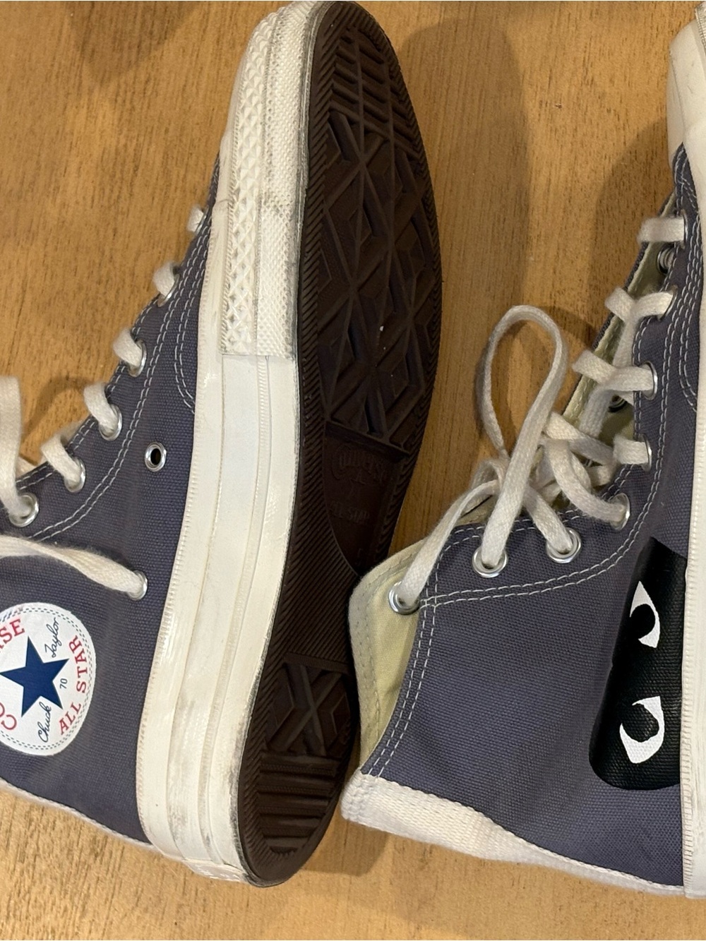 Converse womens size 7 High-Top Sneakers in Slate Gray and White